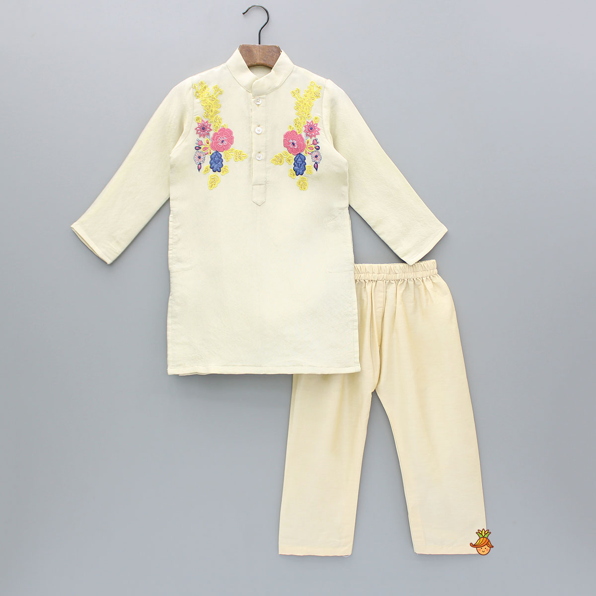 Pre Order: Floral Embroidered Kurta With Pyjama