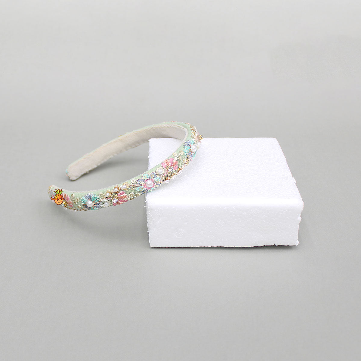 Thread Floral Embroidered Hairband