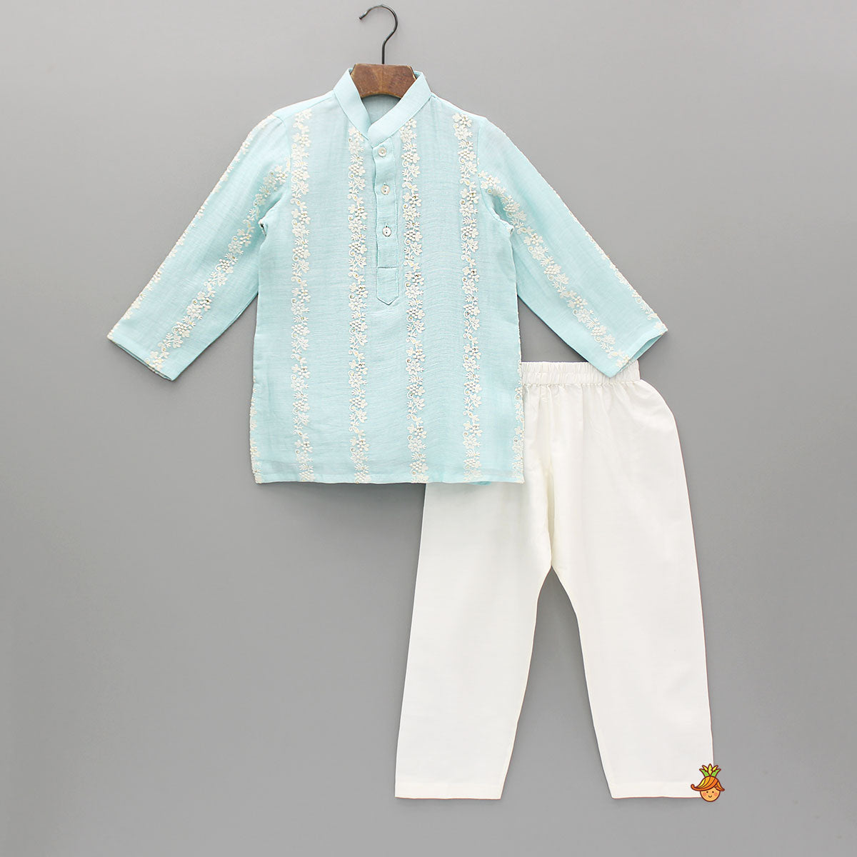 Pre Order: Blue Embroidered Kurta With Pyjama