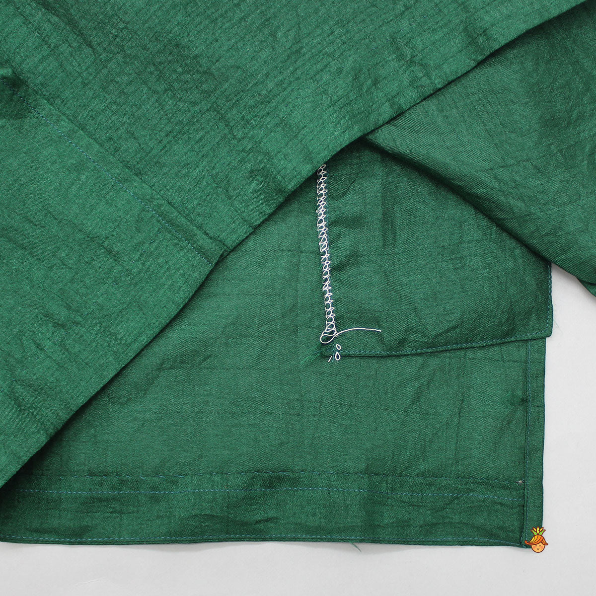 Pre Order: Ethnic Gota Lace Detailed Green Kurta And Jacket With Pyjama