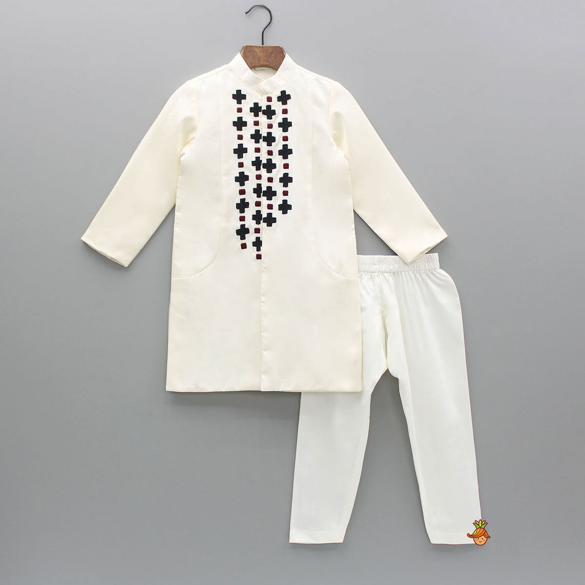 Pre Order: Off White Embroidered Sherwani With Pyjama