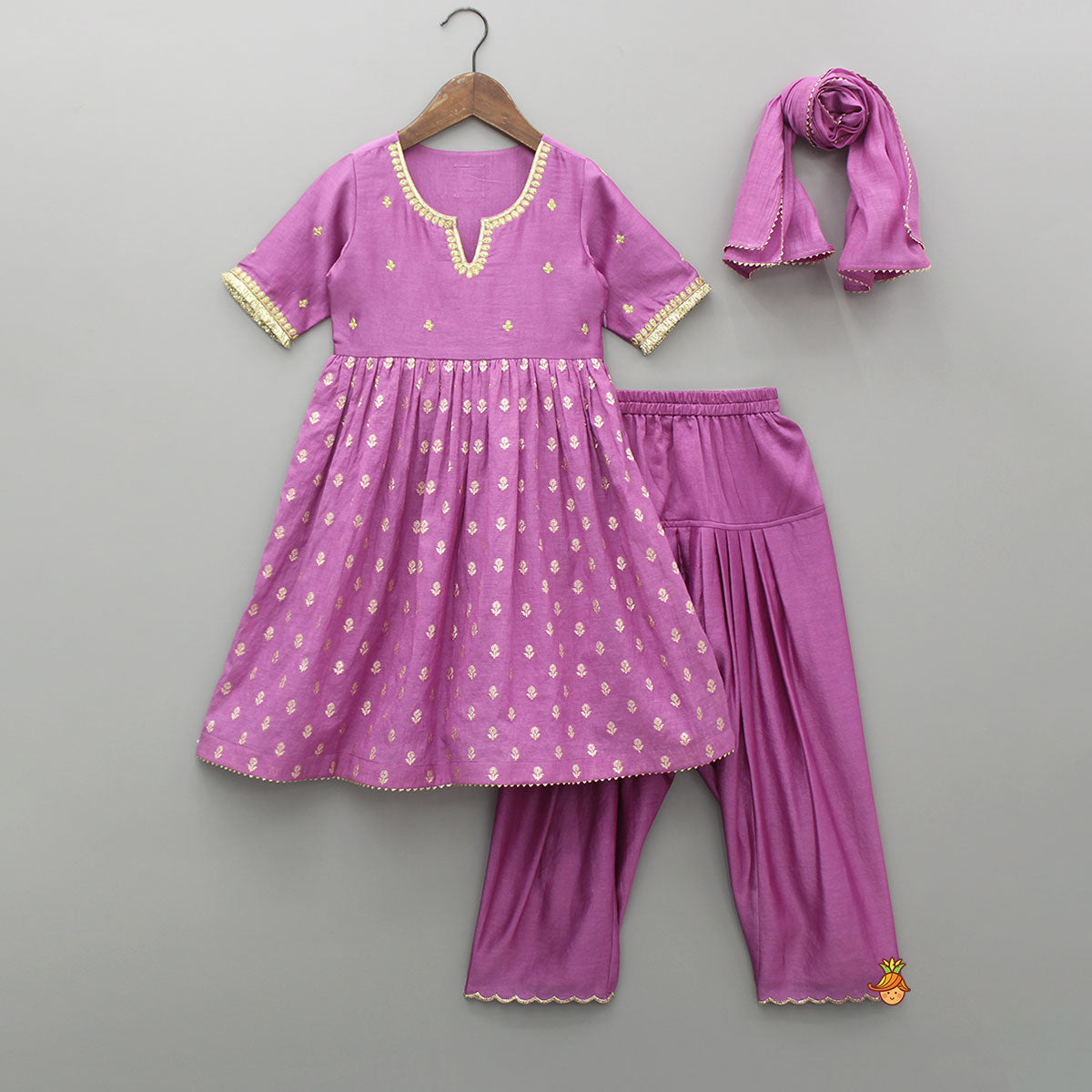 Pre Order: Chanderi Embroidered Purple Kurti And Salwar With Gota Lace Work Dupatta