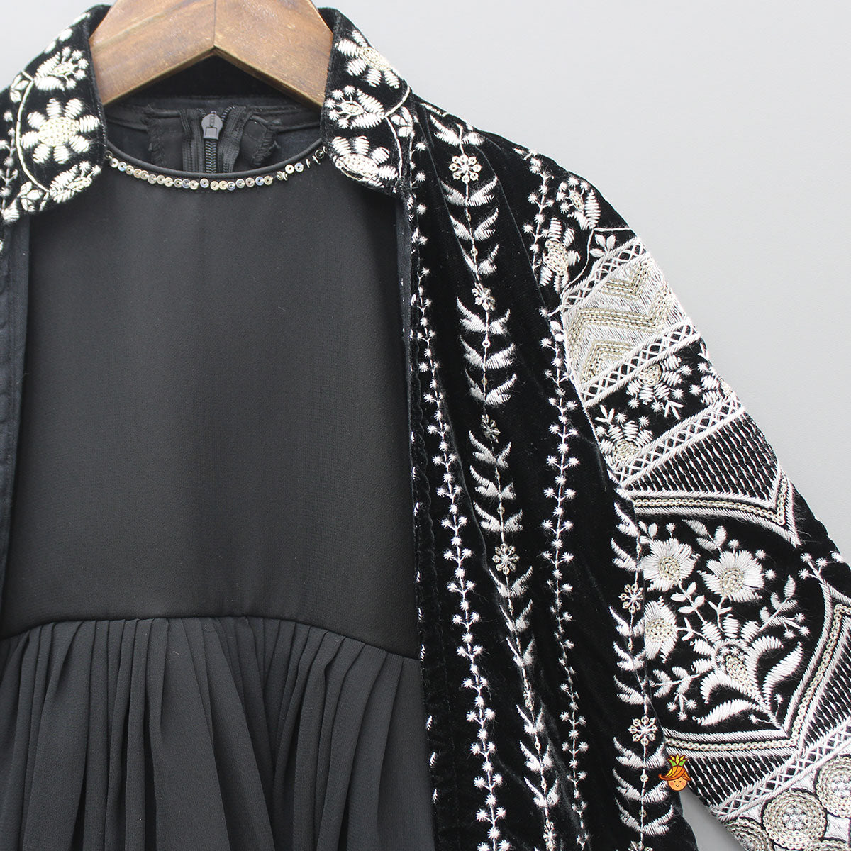 Pre Order: Black Kurti With Embroidered Velevet Jacket