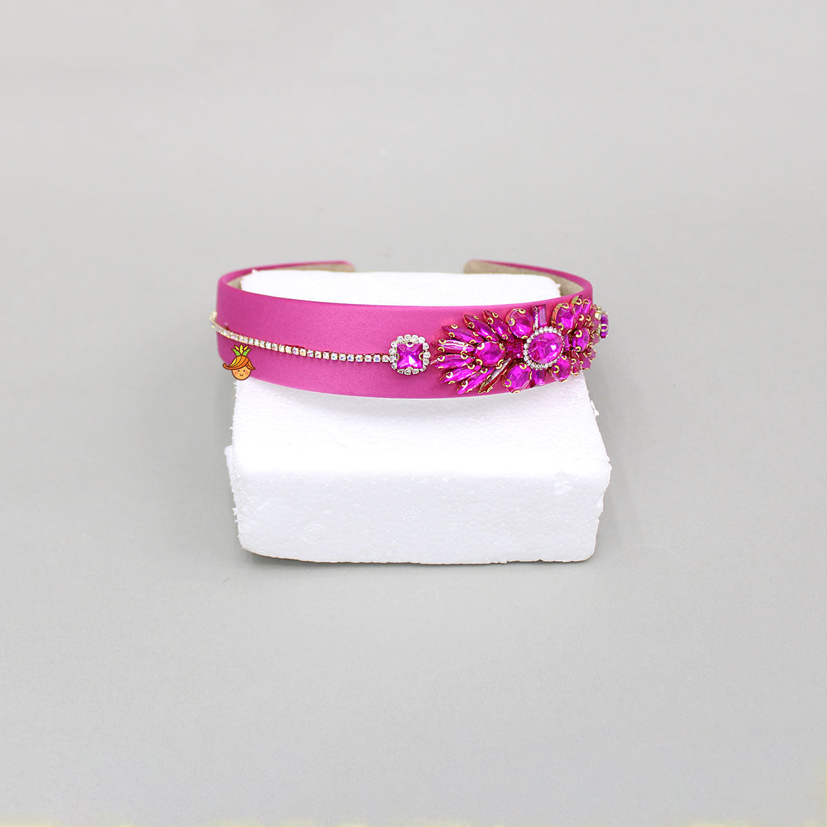 Artificial Stones Embellished Pink Hairband