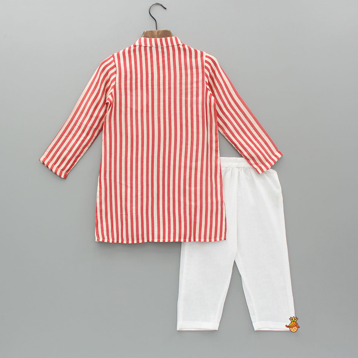 Pre Order: Red Striped Kurta With Embroidered Patch And Pyjama