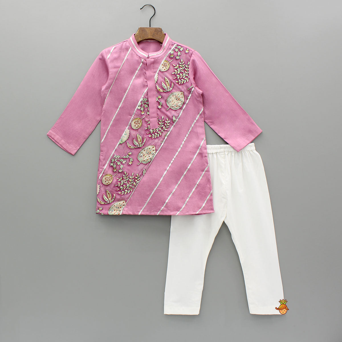 Pre Order: Pink Embroidered Printed Kurta And Pyjama