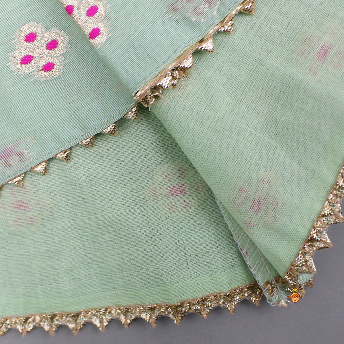 Pre Order: Green Chanderi Embroidered Kurti And Lehenga