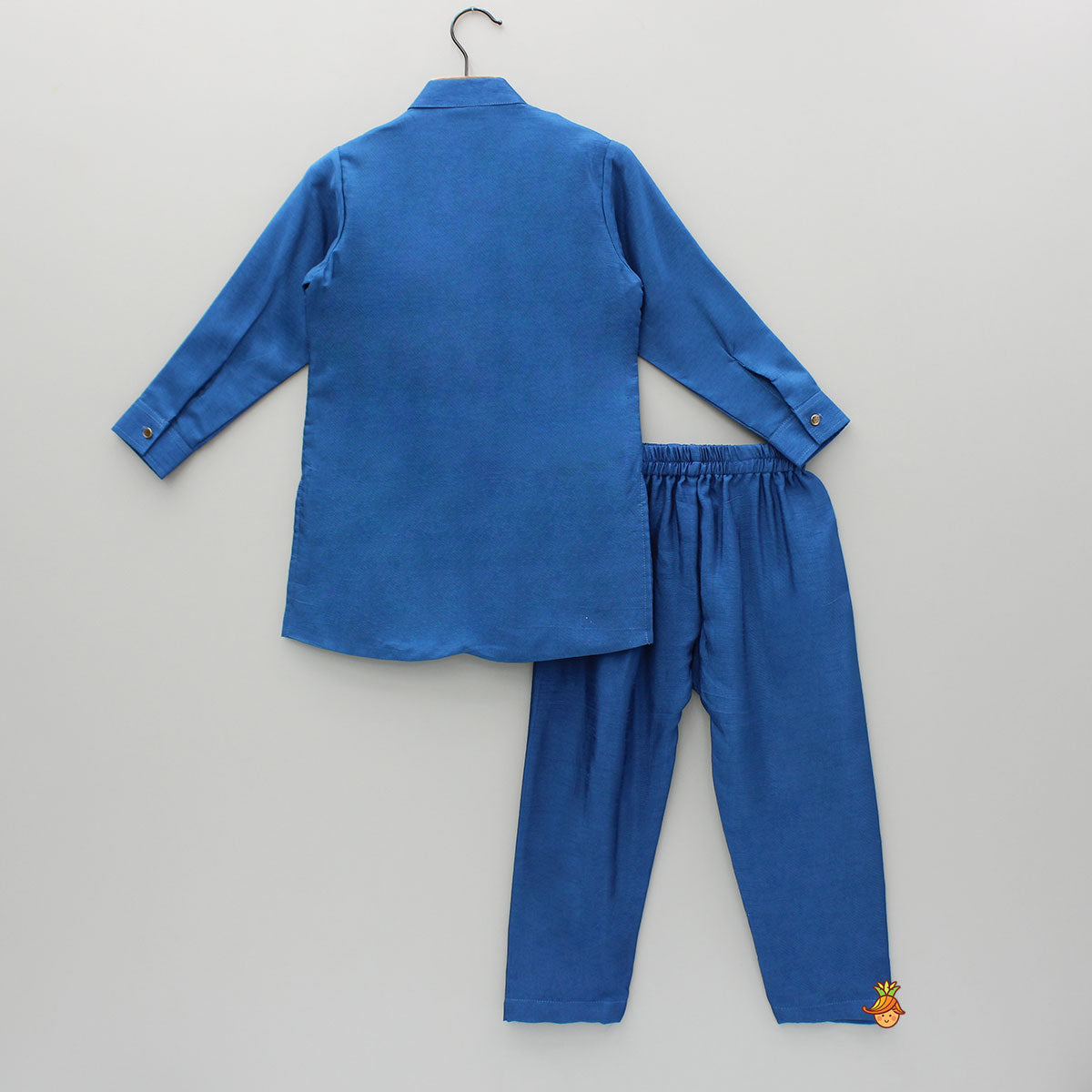 Pre Order: Blue Heart Embroidered Flap Kurta And Pyjama