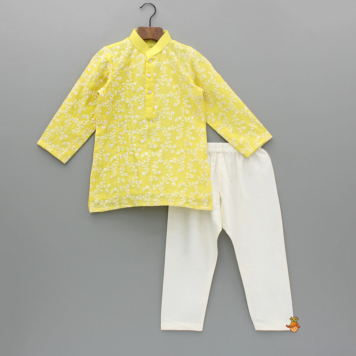 Pre Order: Chanderi Embroidered Yellow Kurta And Pyjama