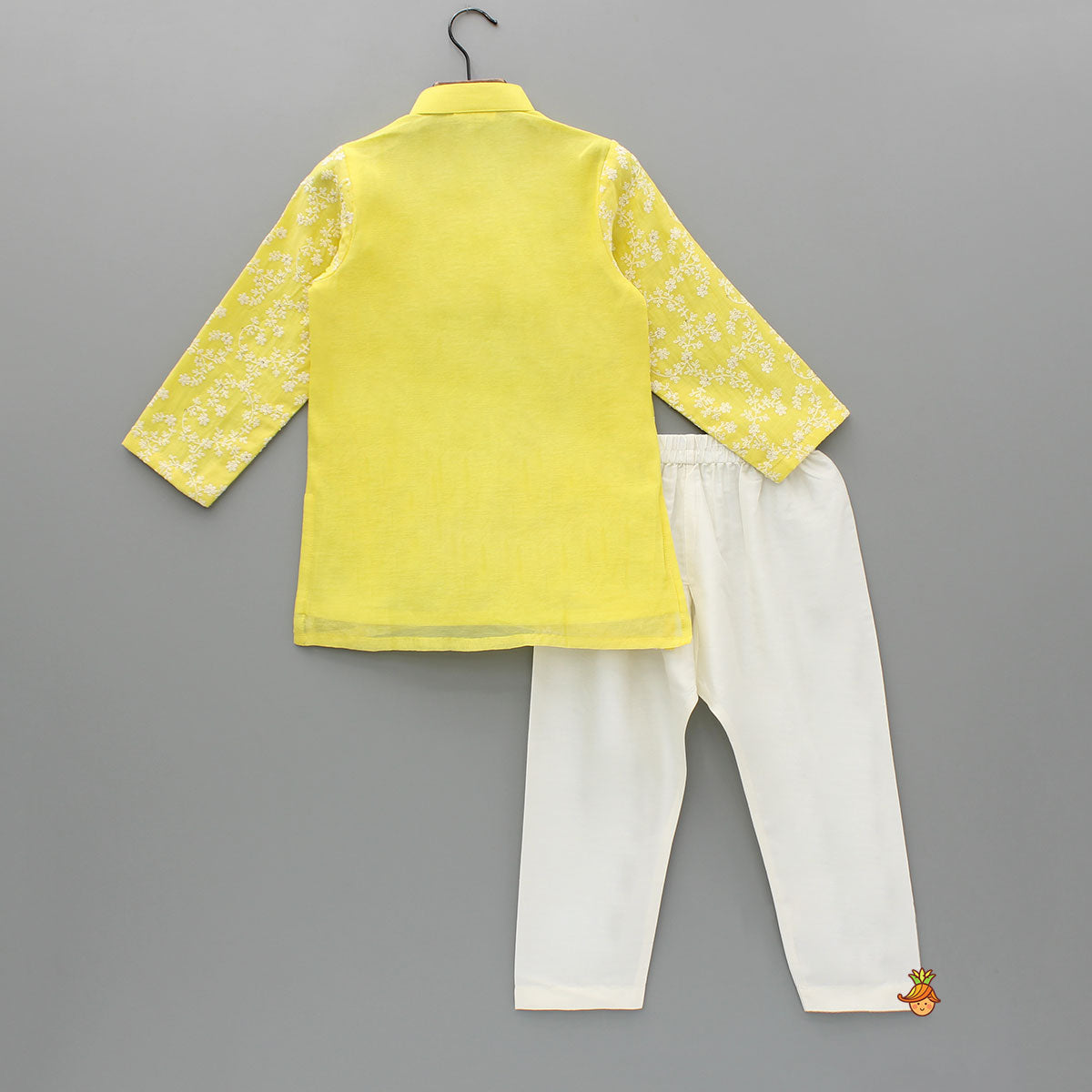 Pre Order: Chanderi Embroidered Yellow Kurta And Pyjama