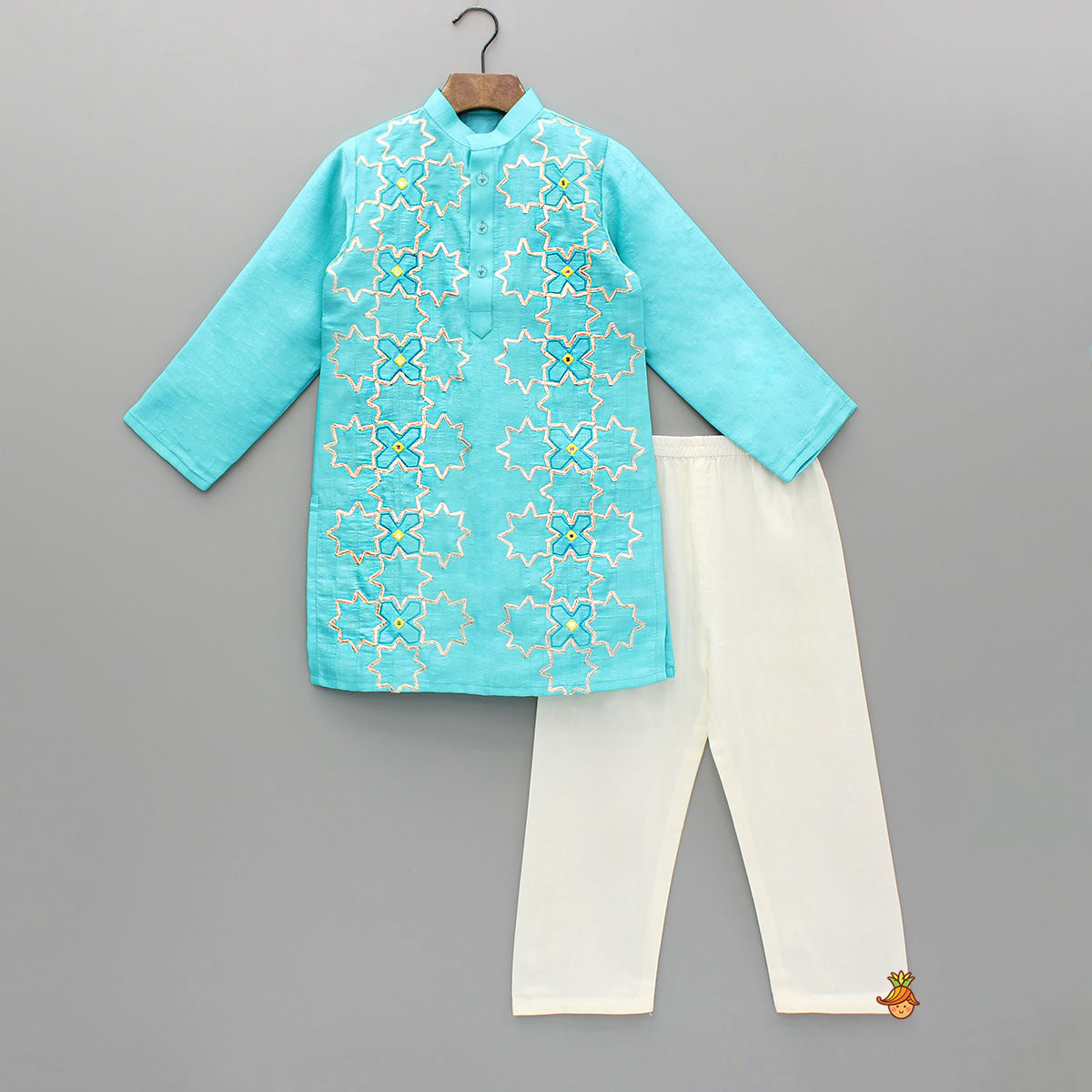 Pre Order: Blue Embroidered Kurta And Pyjama