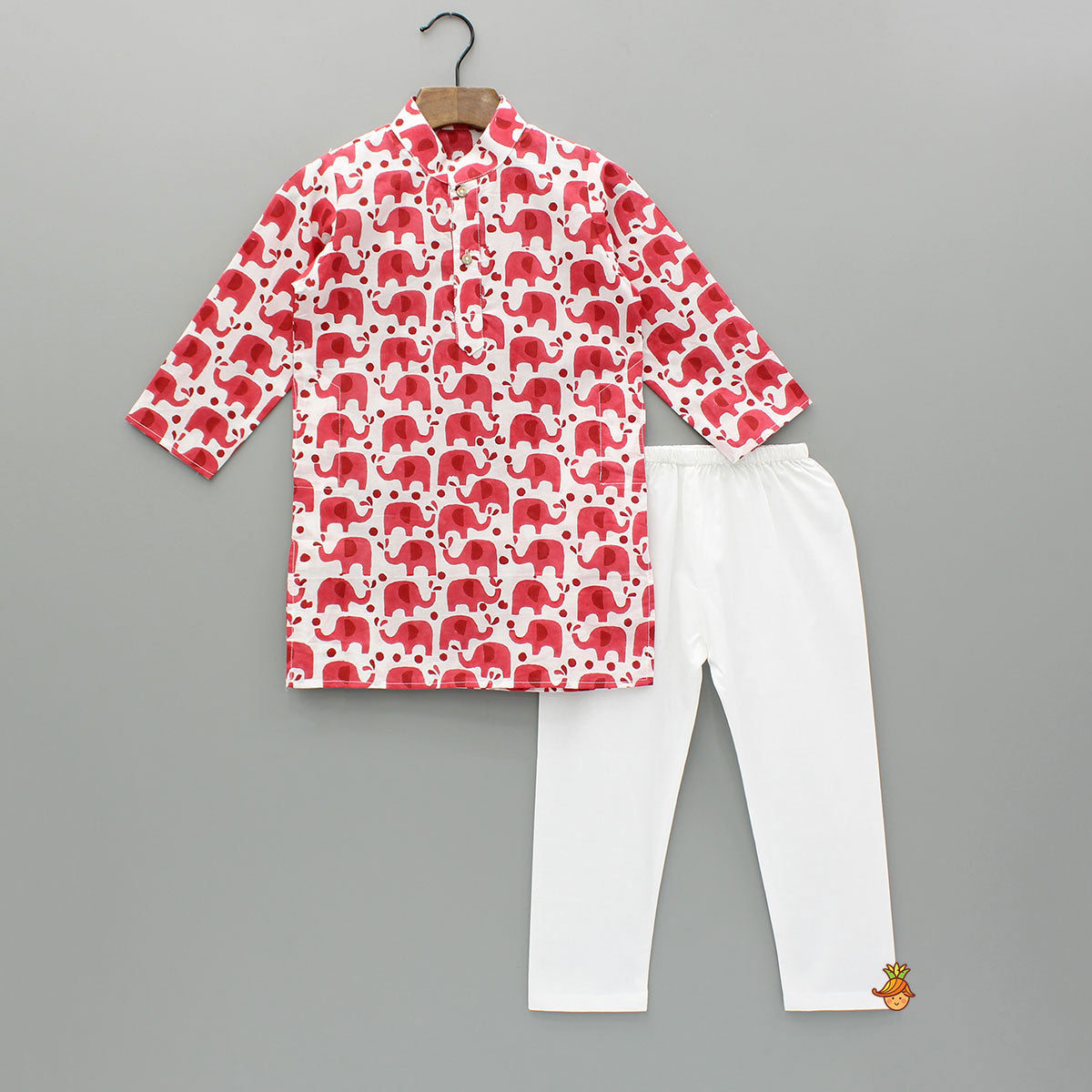 Red Elephant Printed Kurta And Pyjama