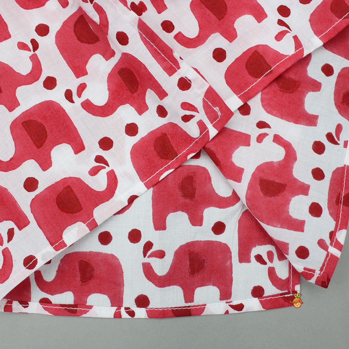 Red Elephant Printed Kurta And Pyjama