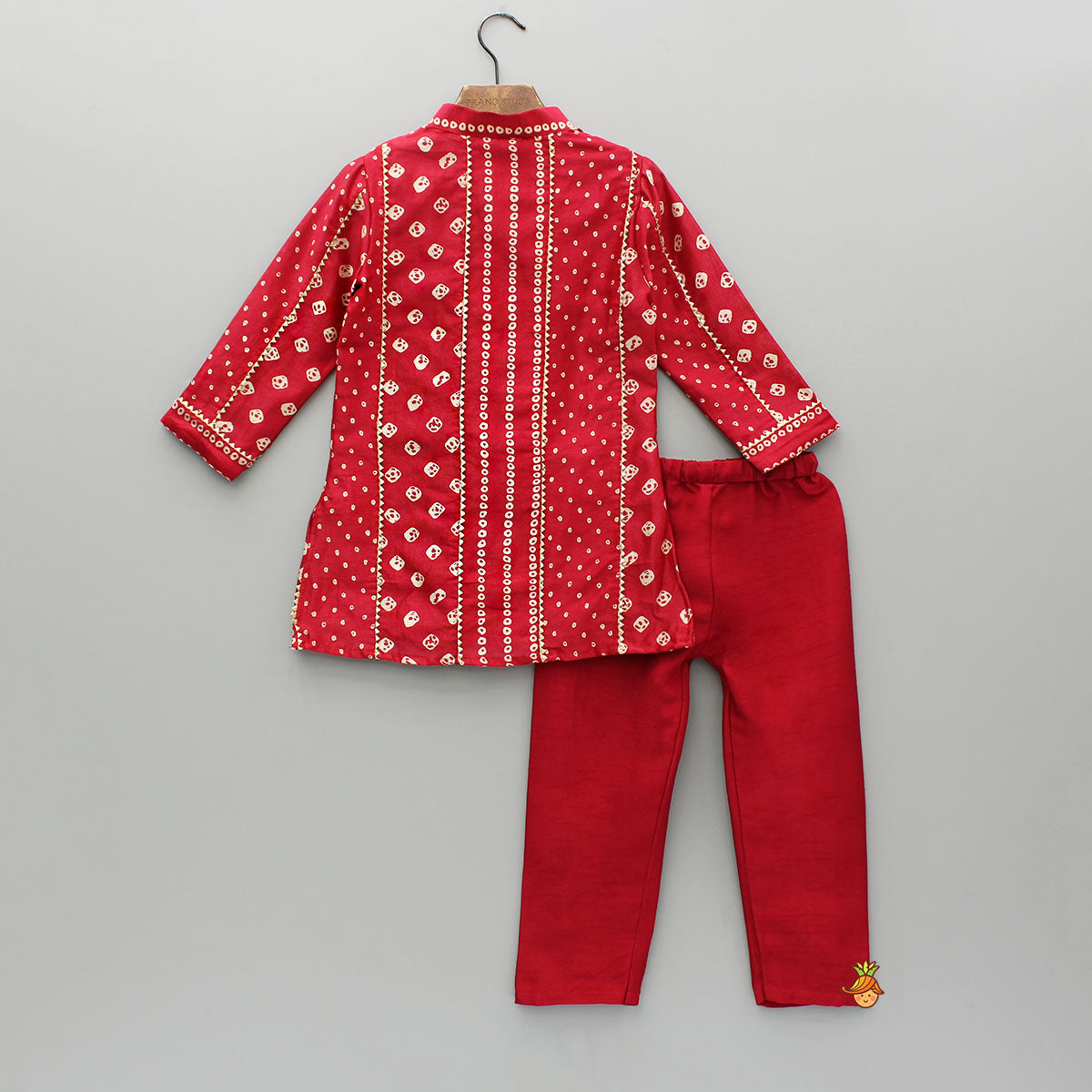 Pre Order: Bandhani Printed Red Kurta And Pyjama