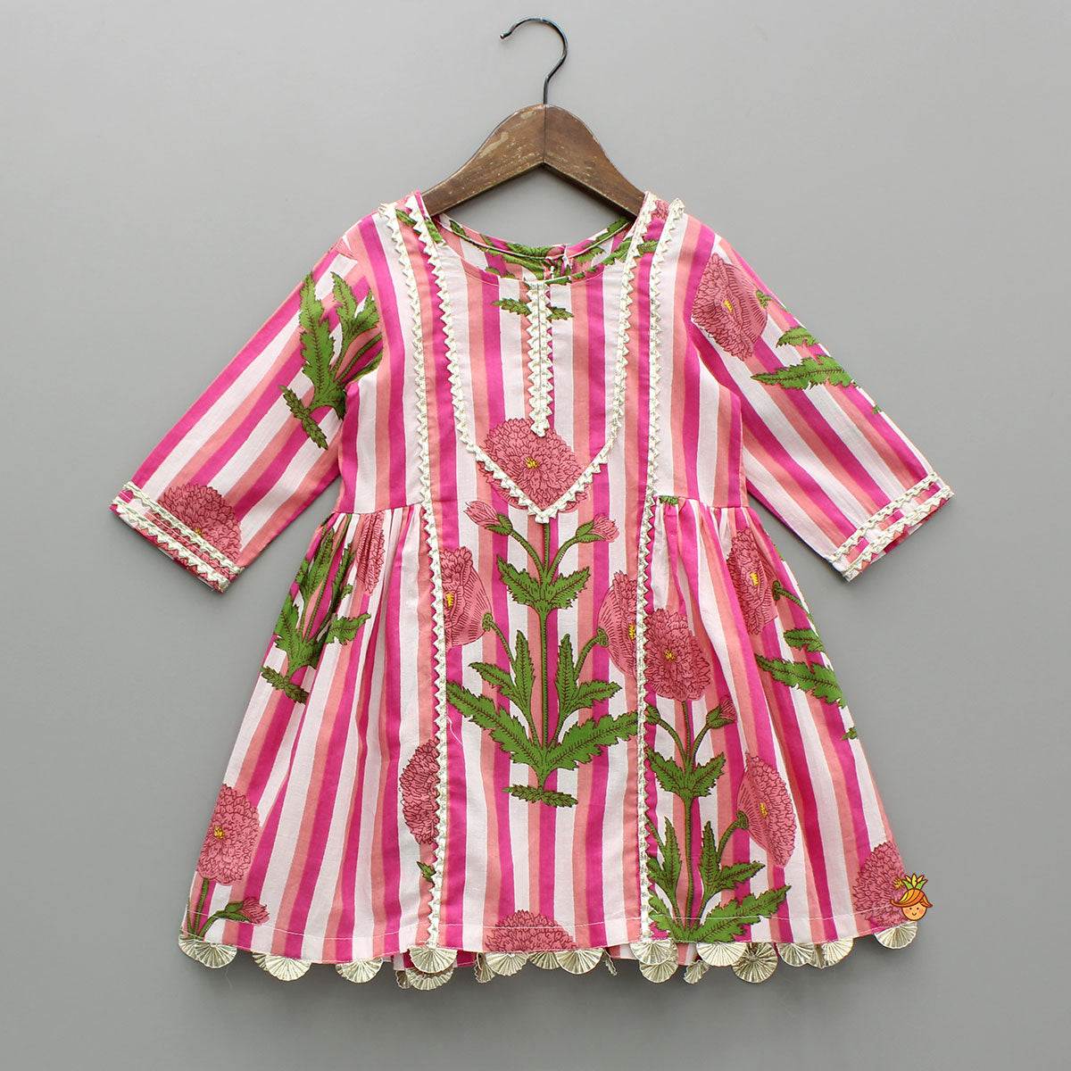 Pre Order: Pink Printed Gota Lace Detailed Kurti And Pant