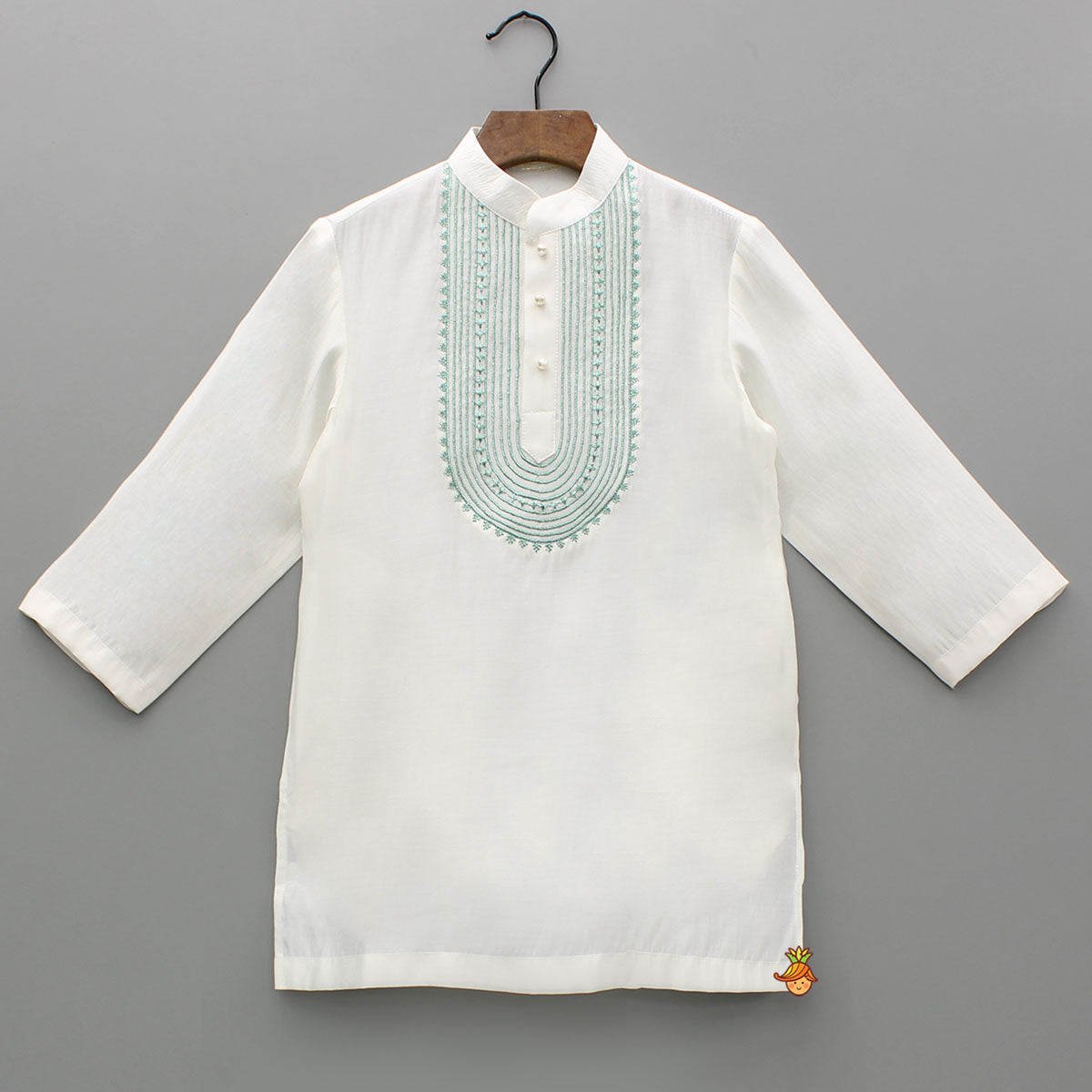 Pre Order: Embroidered Off White Kurta And Pyjama