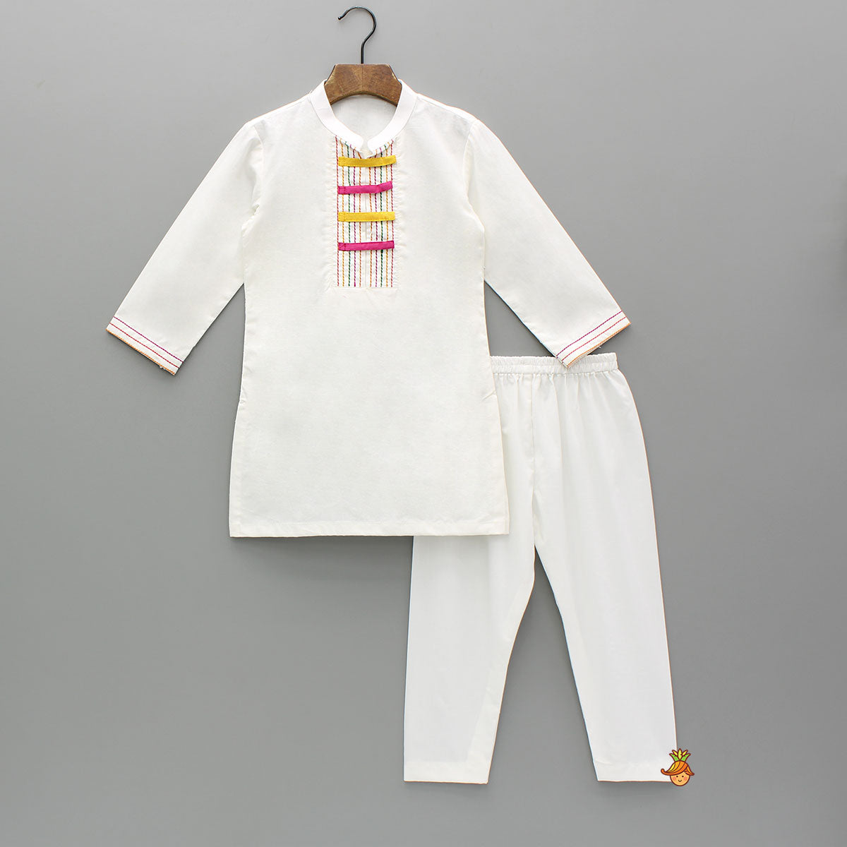 Pre Order: White Embroidery Detailed Kurta And Pyjama