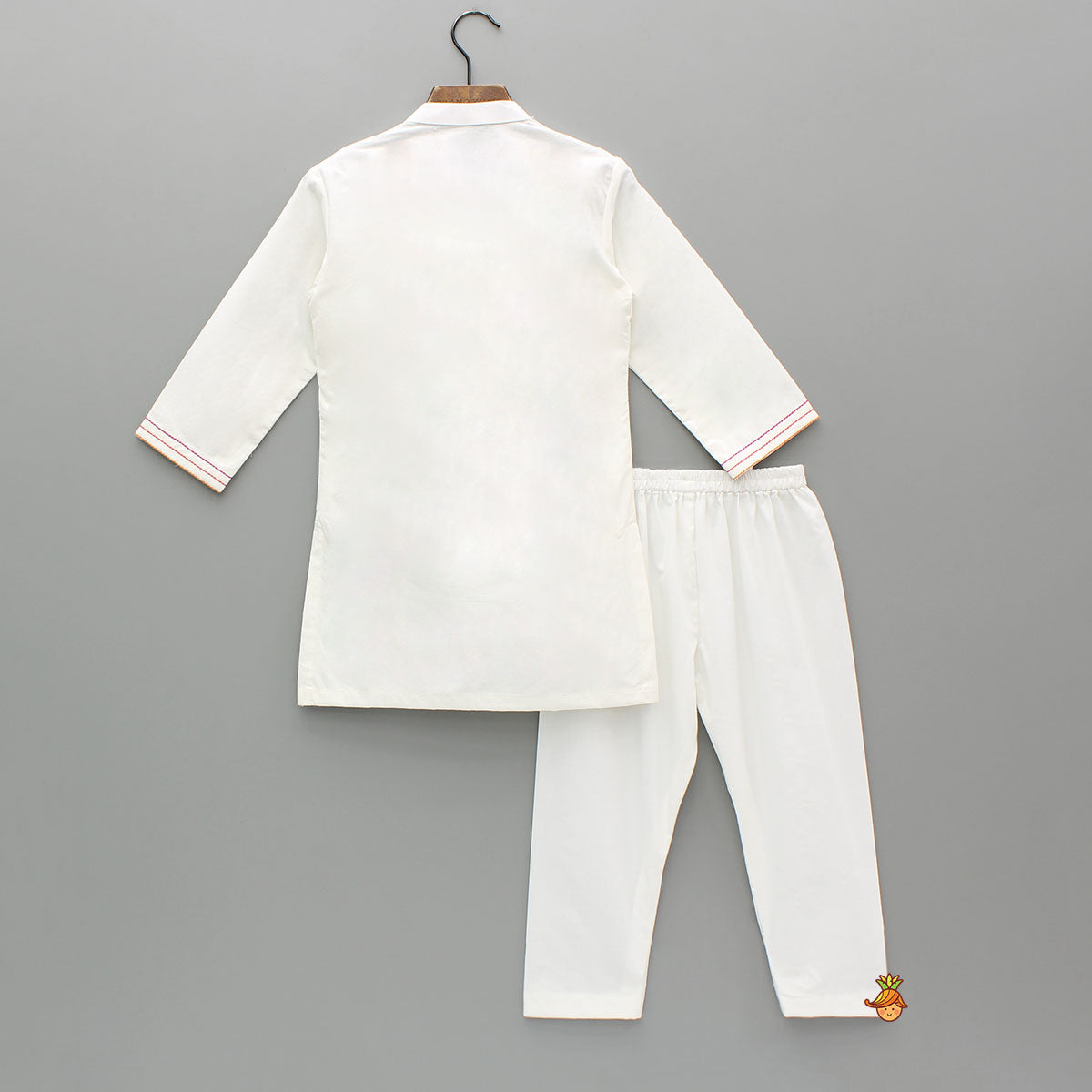 Pre Order: White Embroidery Detailed Kurta And Pyjama