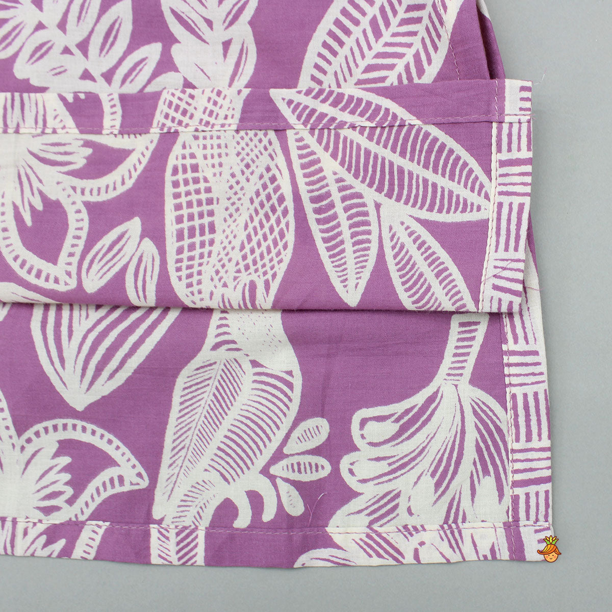 Pre Order: Purple Printed Kurta And Pyjama
