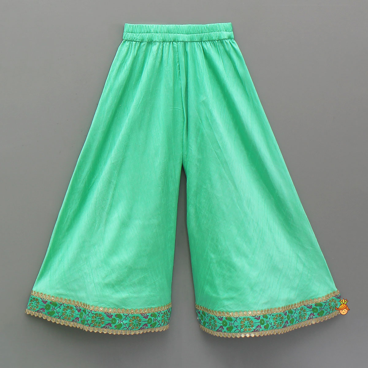 Shimmery High Low Thread Floral Embroidered Kurti And Flared Palazzo