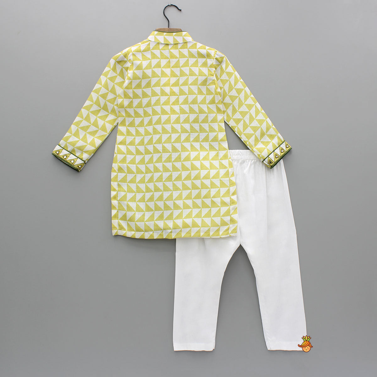 Pre Order: Yellow Printed Kurta And Pyjama
