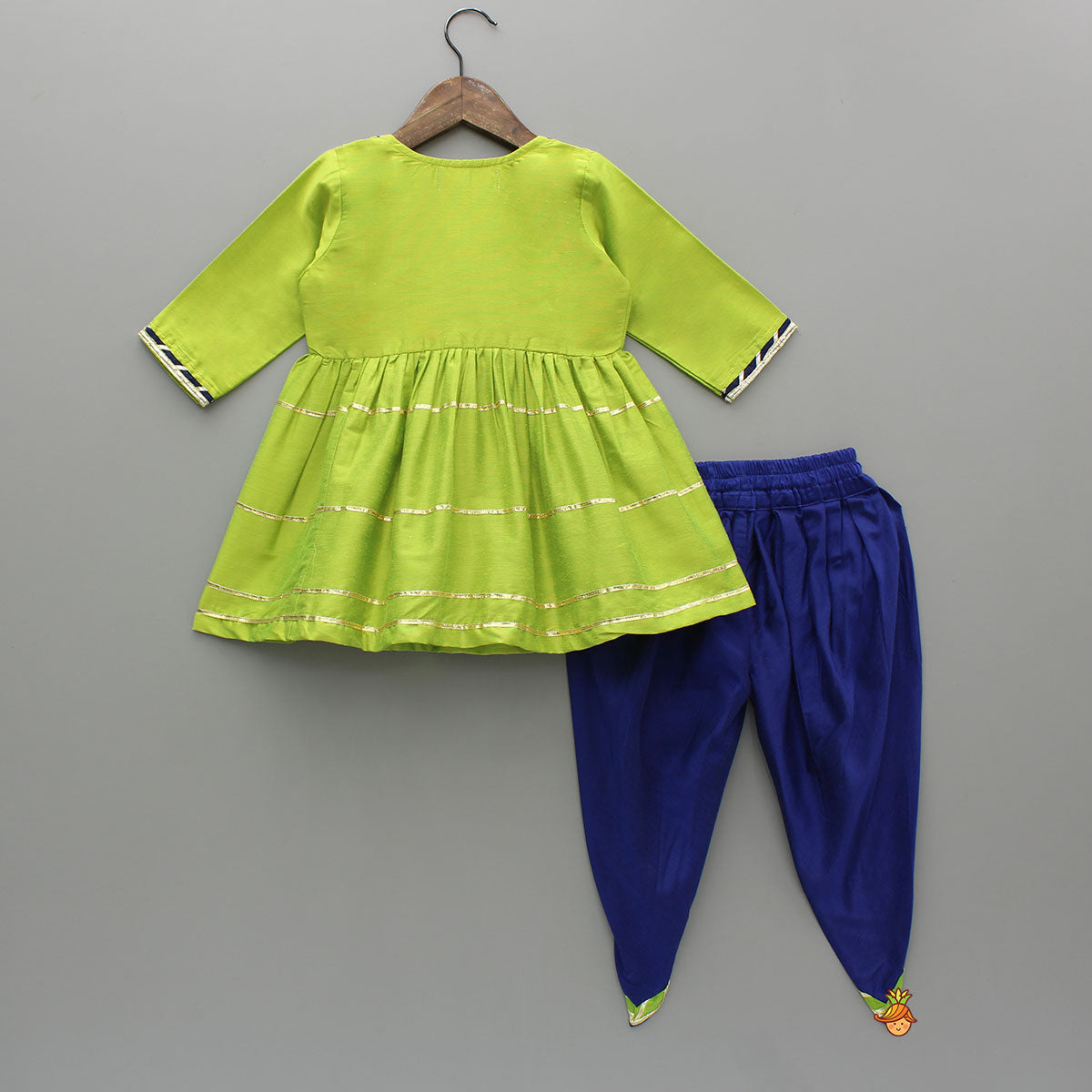 Gota Lace Detailed Green Kurti With Blue Dhoti