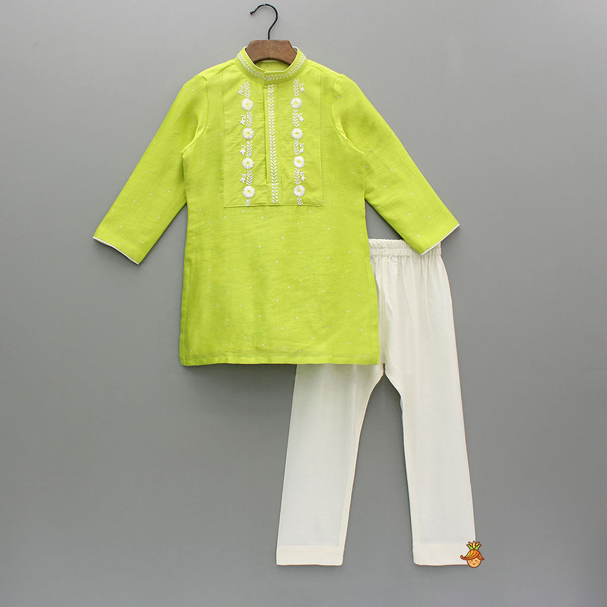 Pre Order: Green Polka Dot Embroidered Kurta With Pyjama