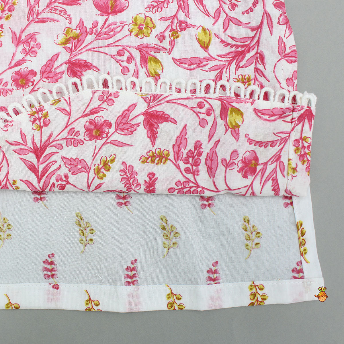 Pre Order: Side-Button Detailed Floral Printed Kurta And Pyjama