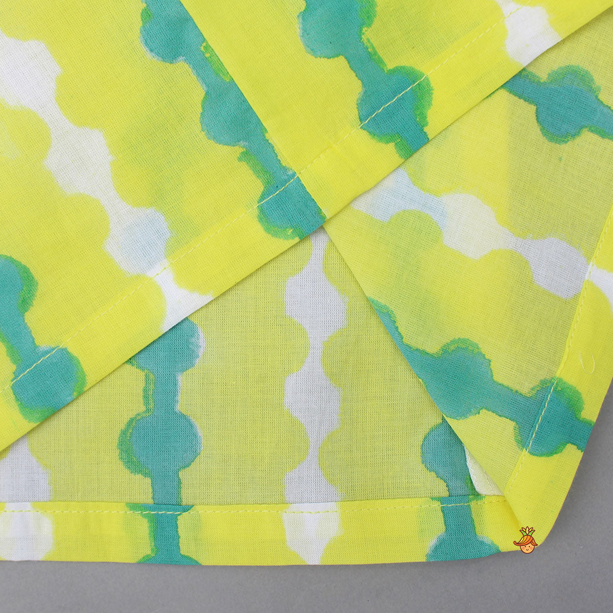 Pre Order: Yellow And Green Cotton Printed Sleepwear Set