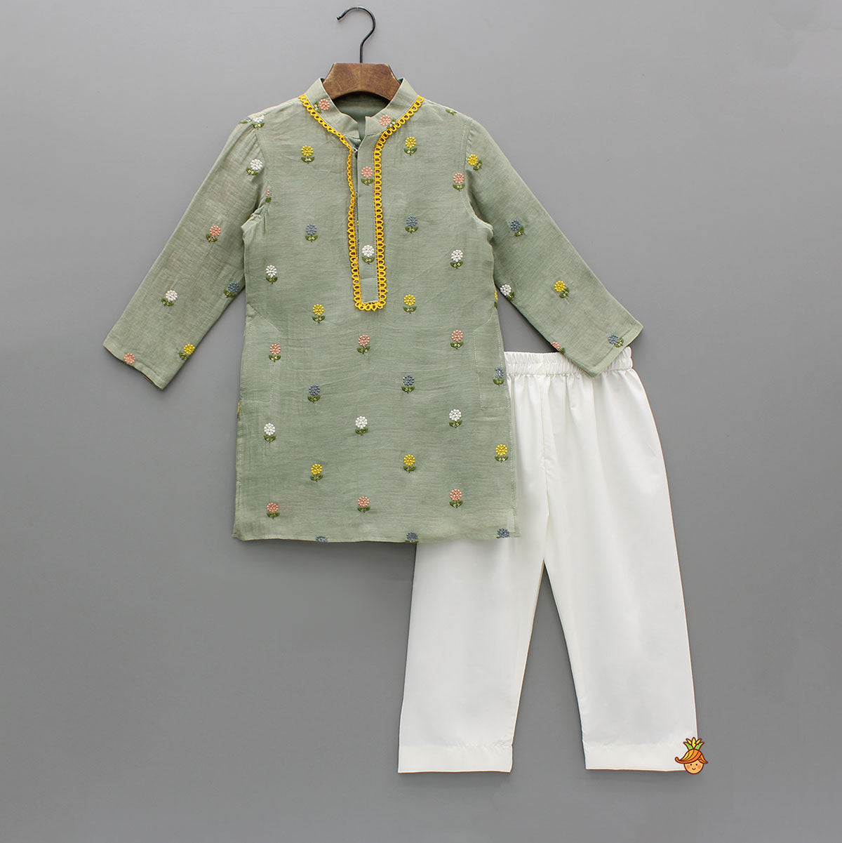 Pre Order: Green Multicolor Floral Embroidered Mul Chanderi Kurta With Pyjama