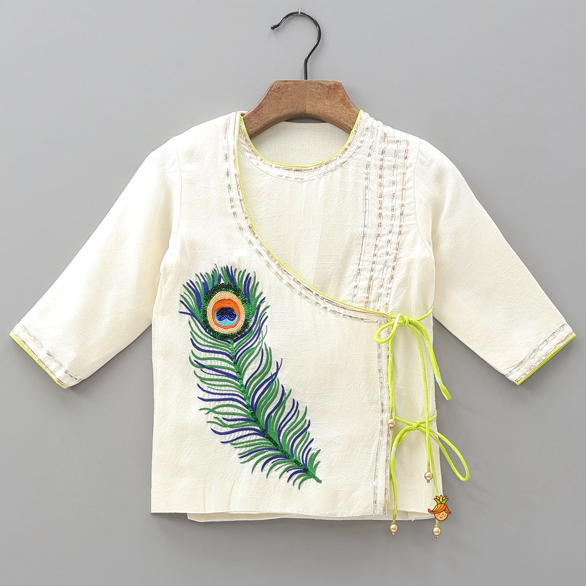 Pre Order: Mor Pankh Embroidered Kurta And Dhoti With Mukut And Basuri