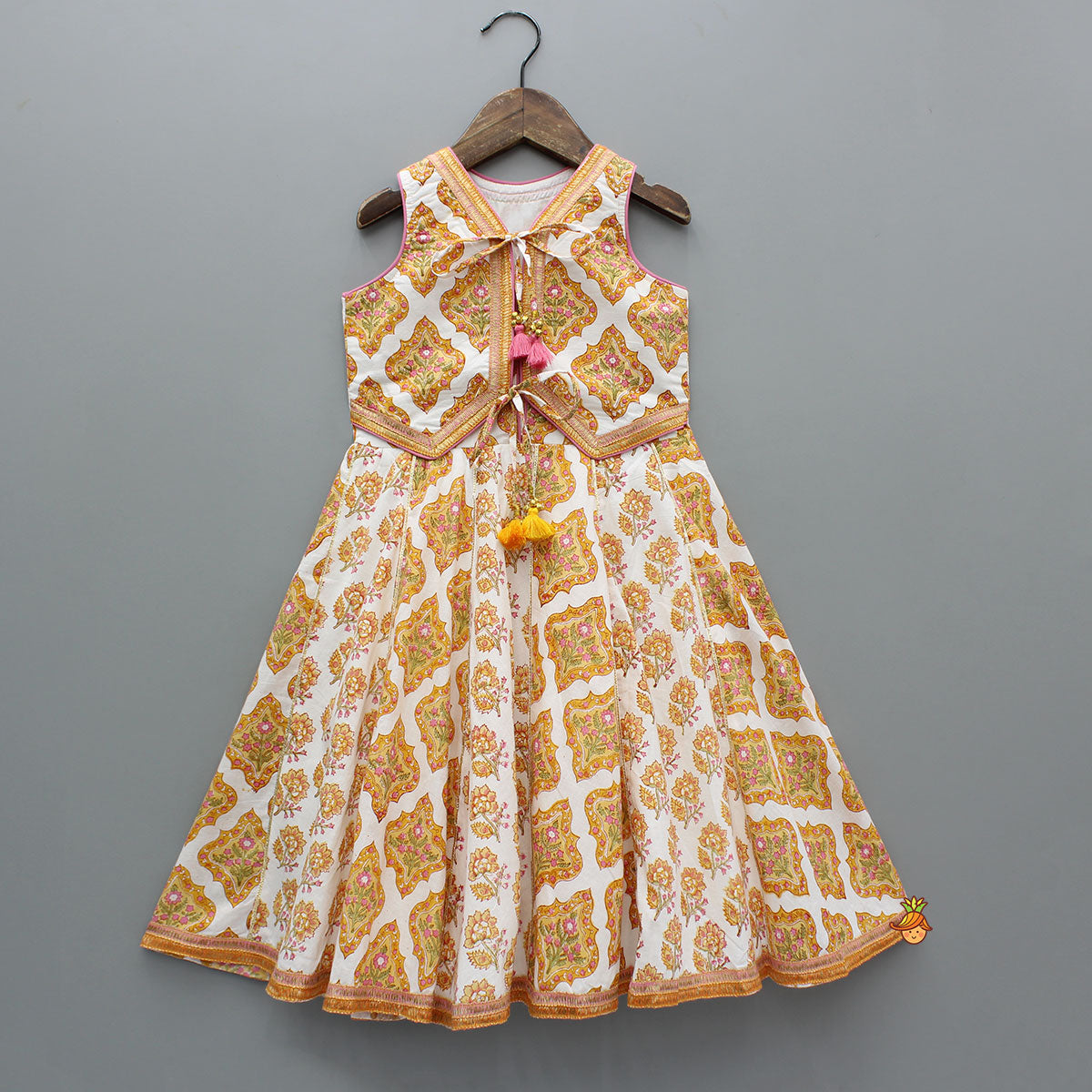 Pre Order: Waist Coat Styled Sleeveless Ethnic Long Kurti