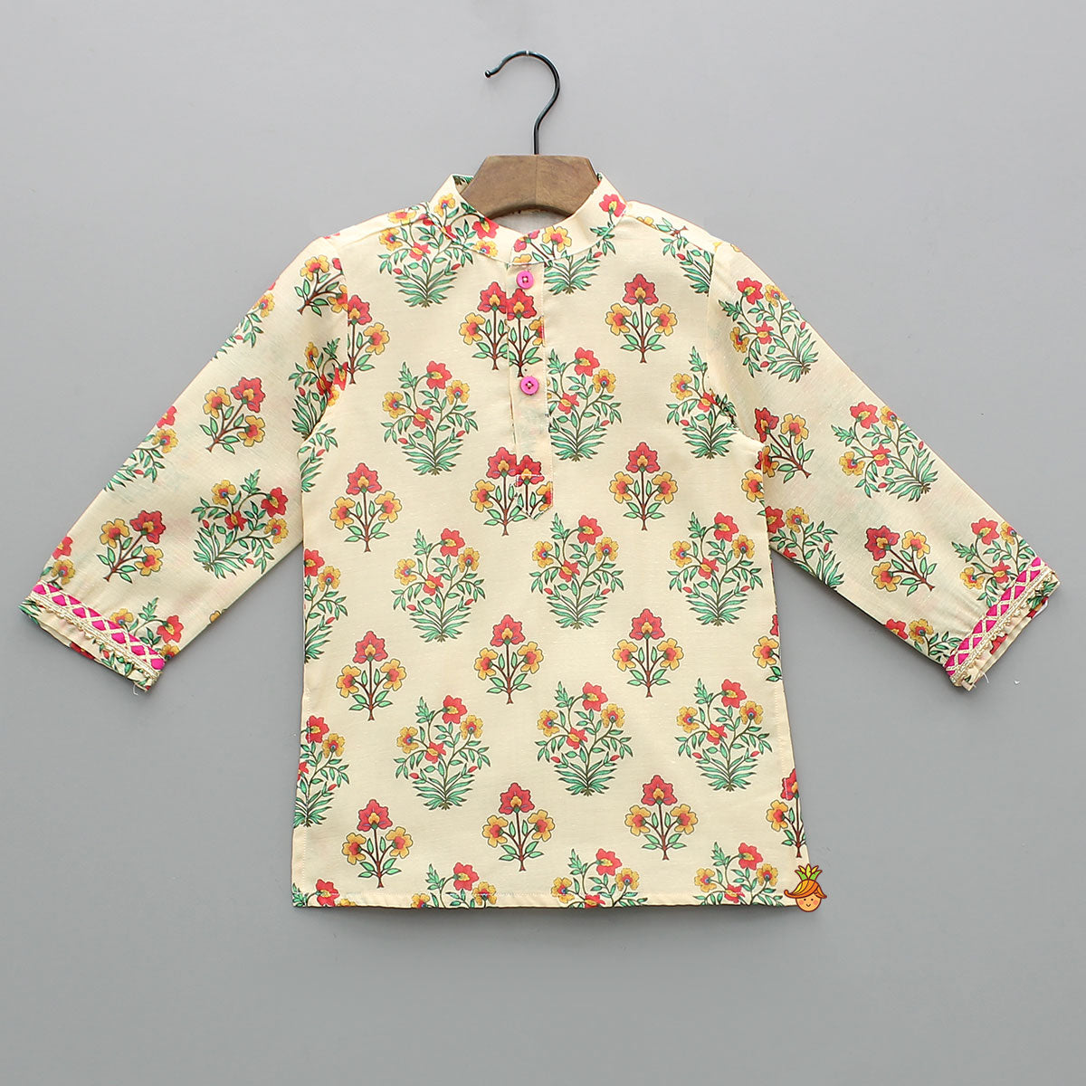 Floral Printed Kurta With Front Open Jacket And Pyjama