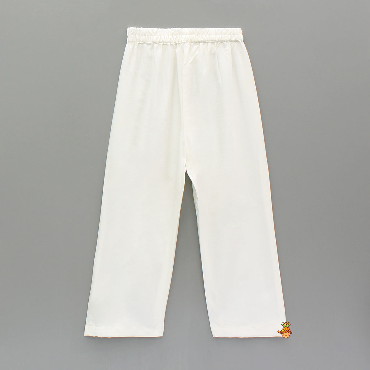 Pre Order: White Embroidered Chanderi Kurta With Pyjama