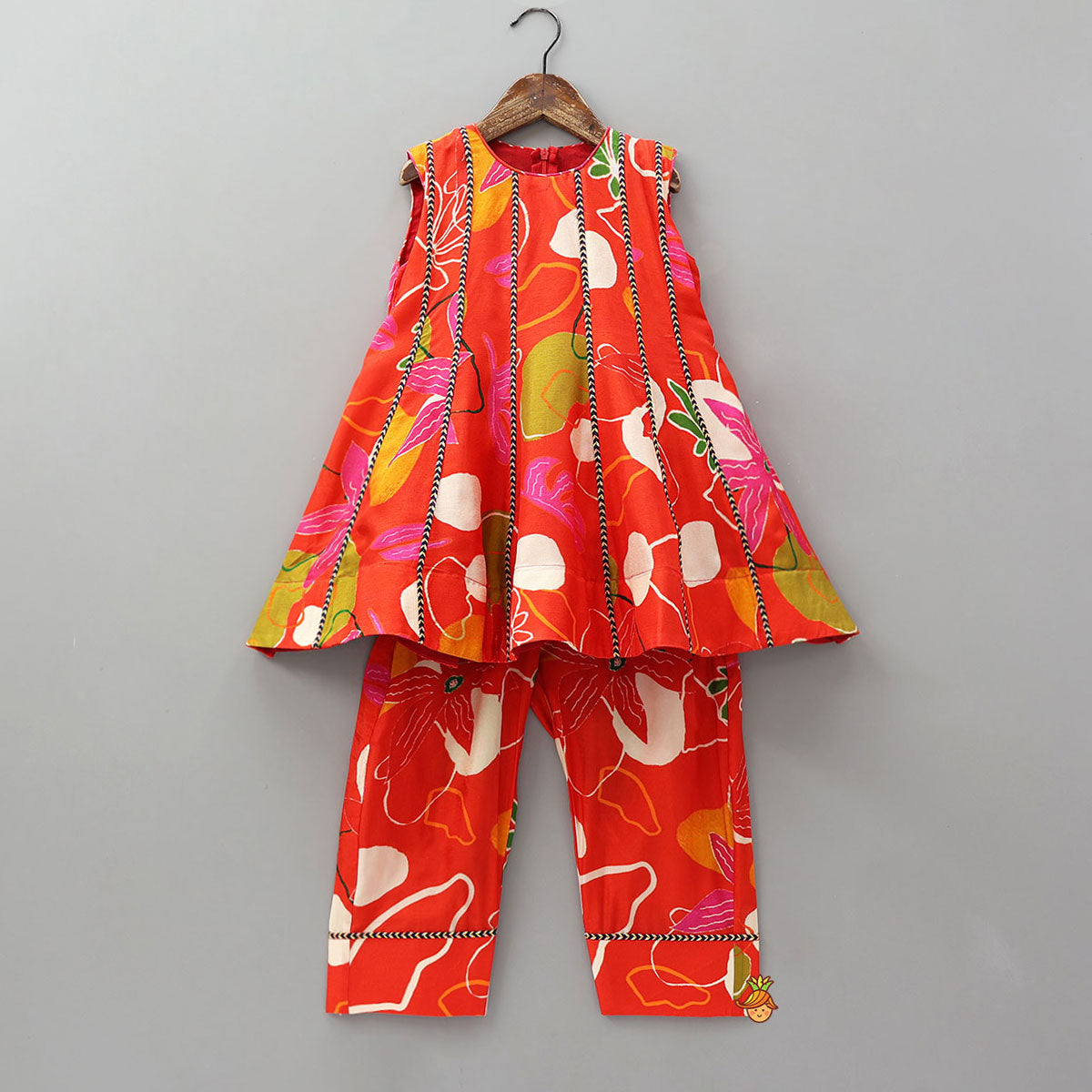 Floral Printed Sleeveless Kurti With Matching Pant