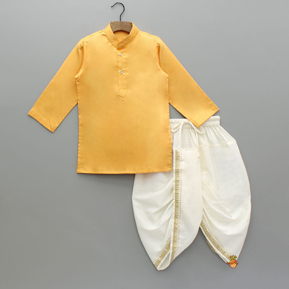 Pre Order: Orange Ethnic Kurta With Lace Embroidered Sleeveless Jacket And Dhoti