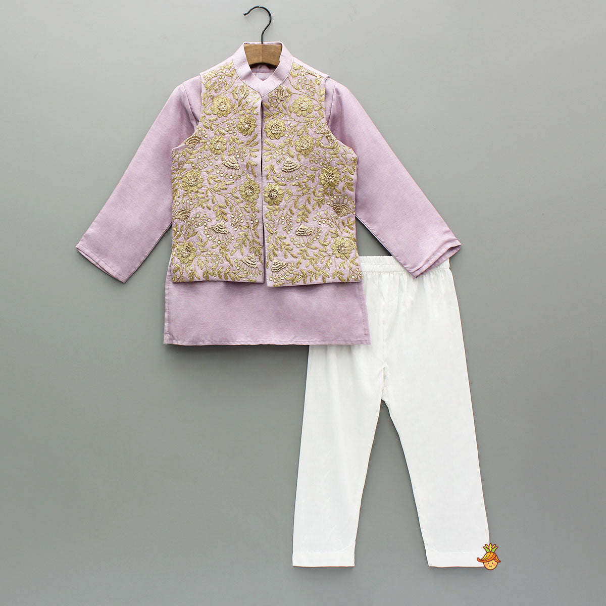 Pre Order: Stunning Ethnic Kurta With Floral Embroidered Jacket And Pyjama