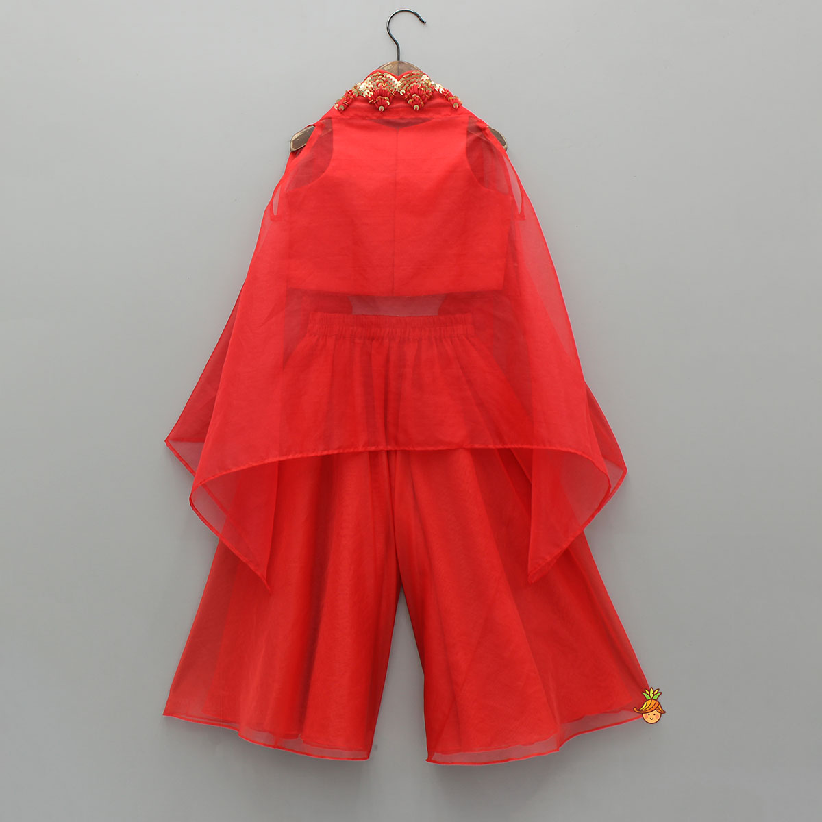 Pre Order: Gorgeous Sleeveless Pin Tuck Detailed Top With Embroidered Cape And Palazzo