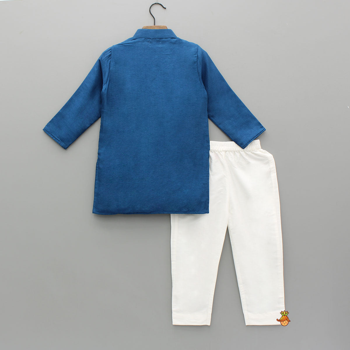 Pre Order: Faux Jacket Style Embroidered Kurta With Pyjama