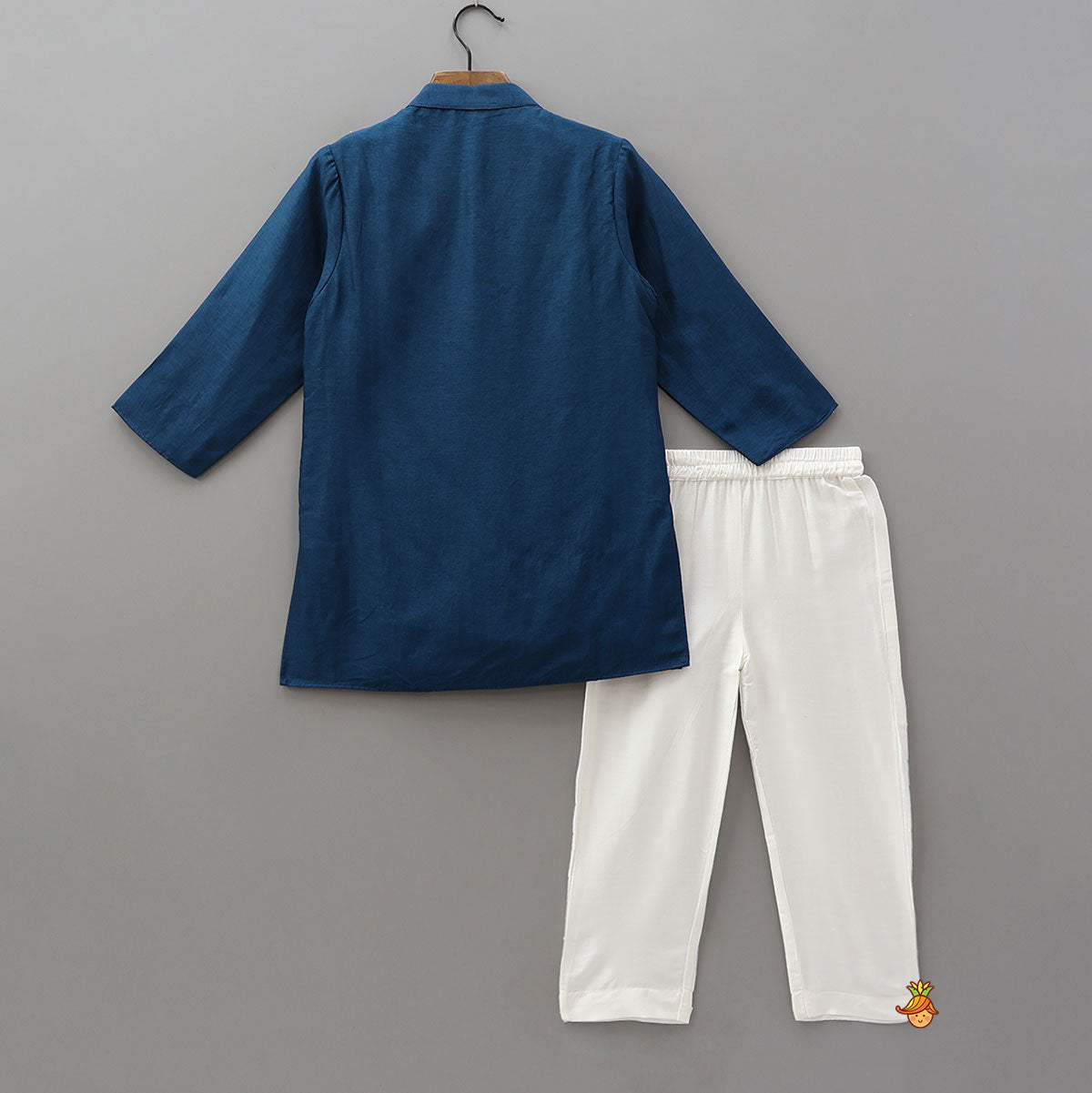 Pre Order: Faux Jacket Style Embroidered Kurta With Pyjama