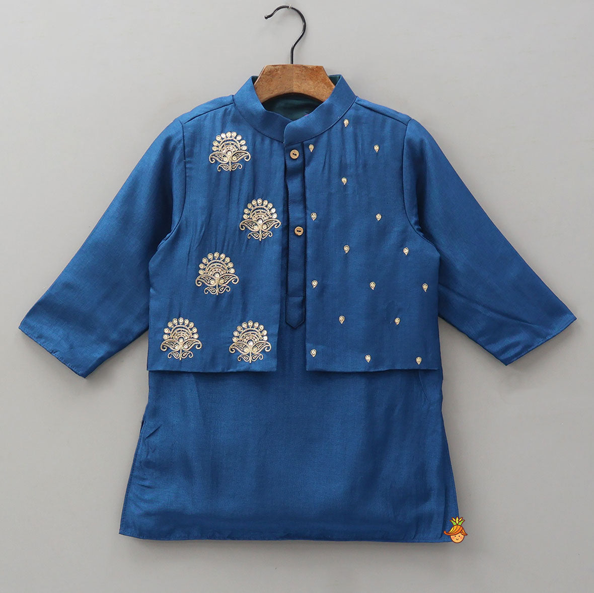 Pre Order: Faux Jacket Style Embroidered Kurta With Pyjama