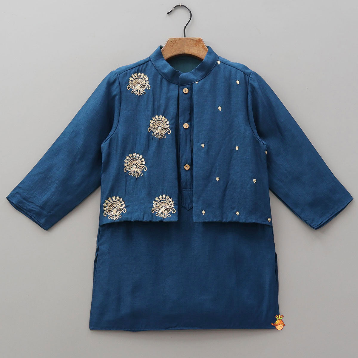 Pre Order: Faux Jacket Style Embroidered Kurta With Pyjama