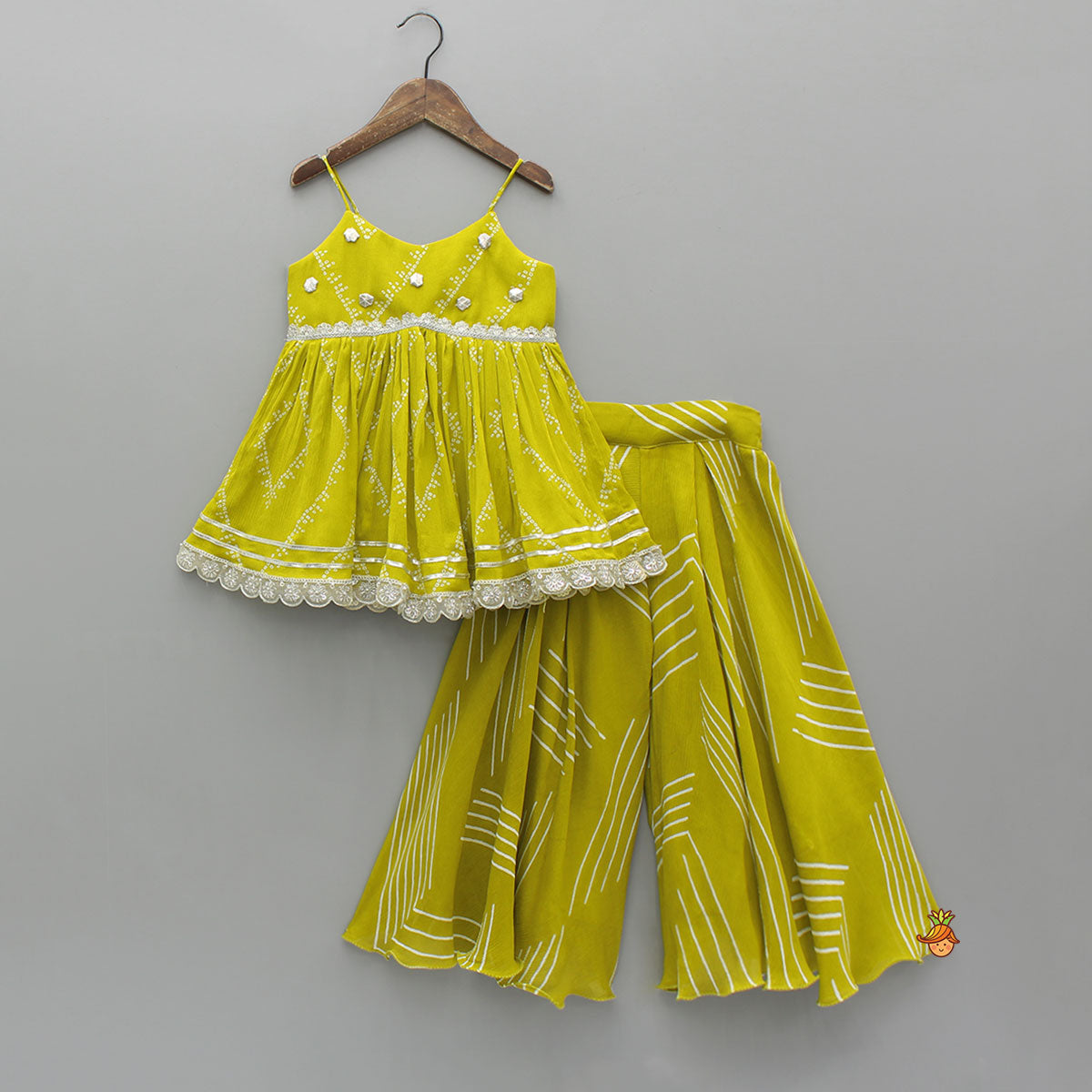 Pre Order: Bandhani Printed Strappy Peplum Kurti With Palazzo And Small Bag