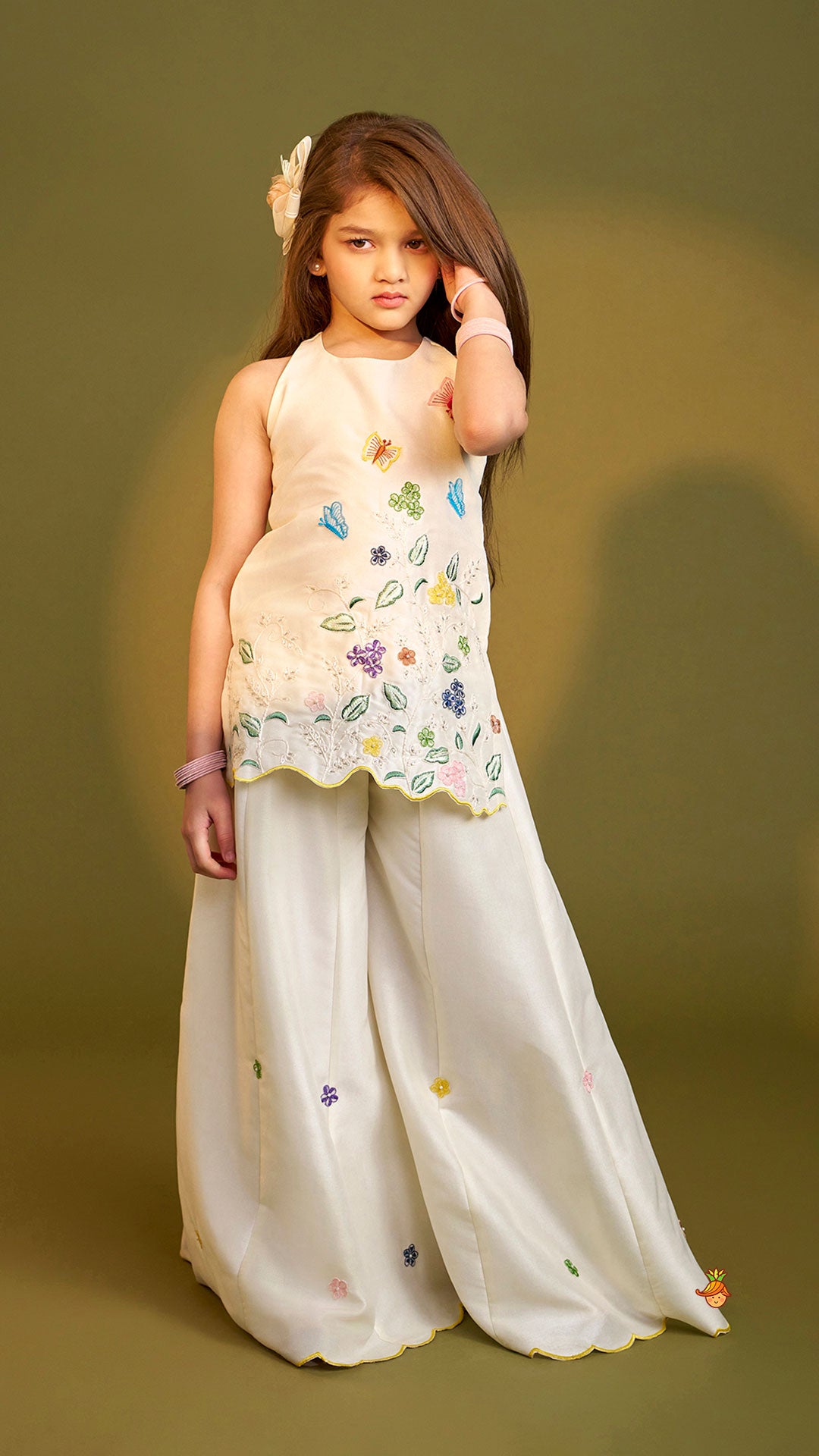 Pre Order: Beautiful Garden Themed Embroidered Kurti With Palazzo