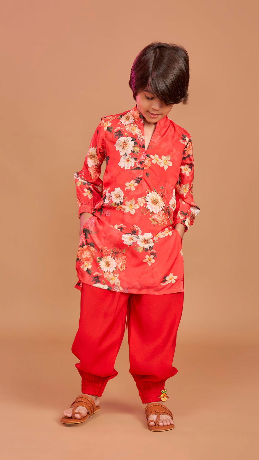 Pre Order: Multicolour Floral Printed Kurta With Jogger Style Pyjama