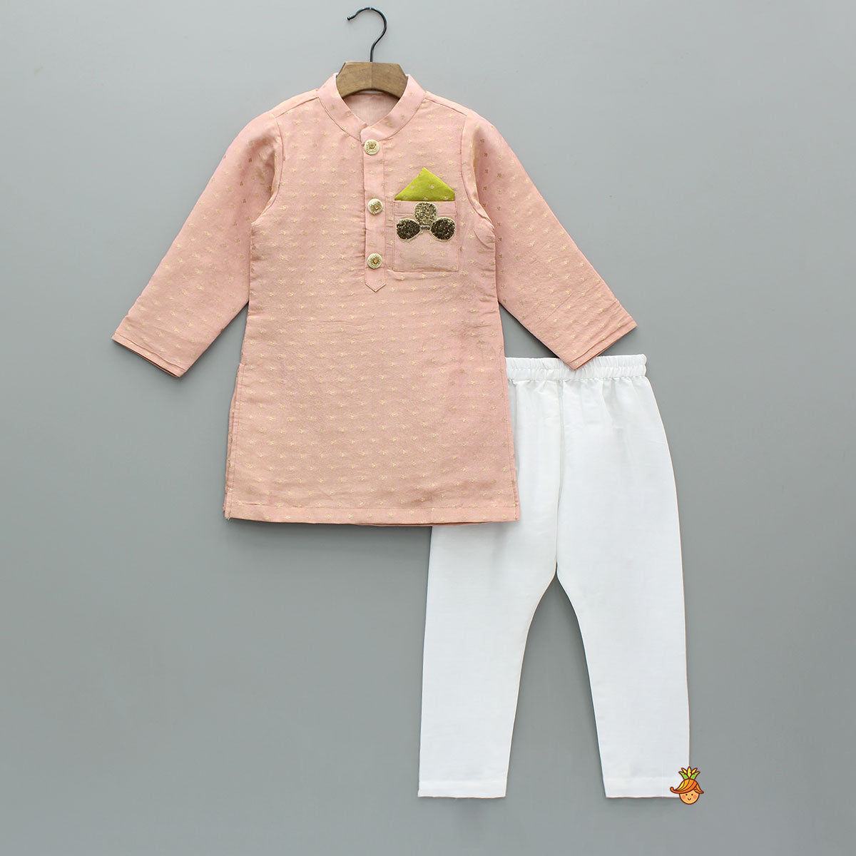 Pre Order: Shimmery Pocket Square Detailed Silk Kurta With Pyjama