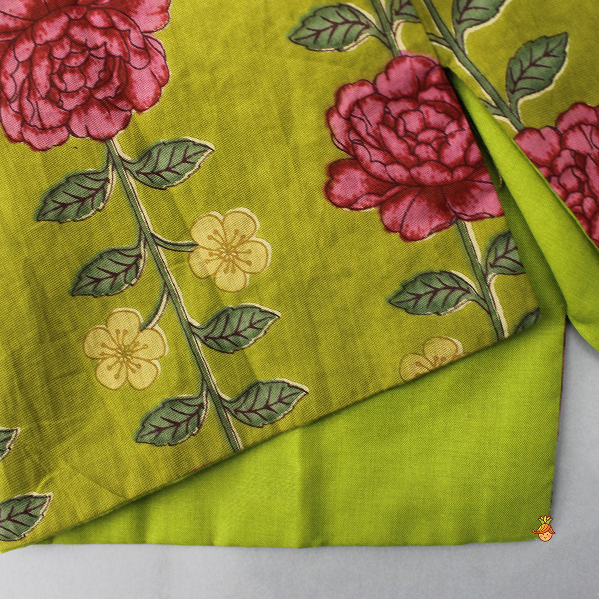Pre Order: Floral Printed Green Kurta With Pocket Detail Jacket And Pyjama