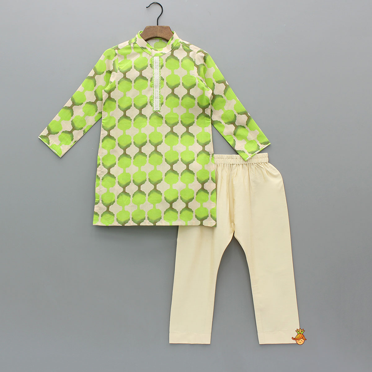 Pre Order: Embroidered Placket Green Kurta With Pyjama