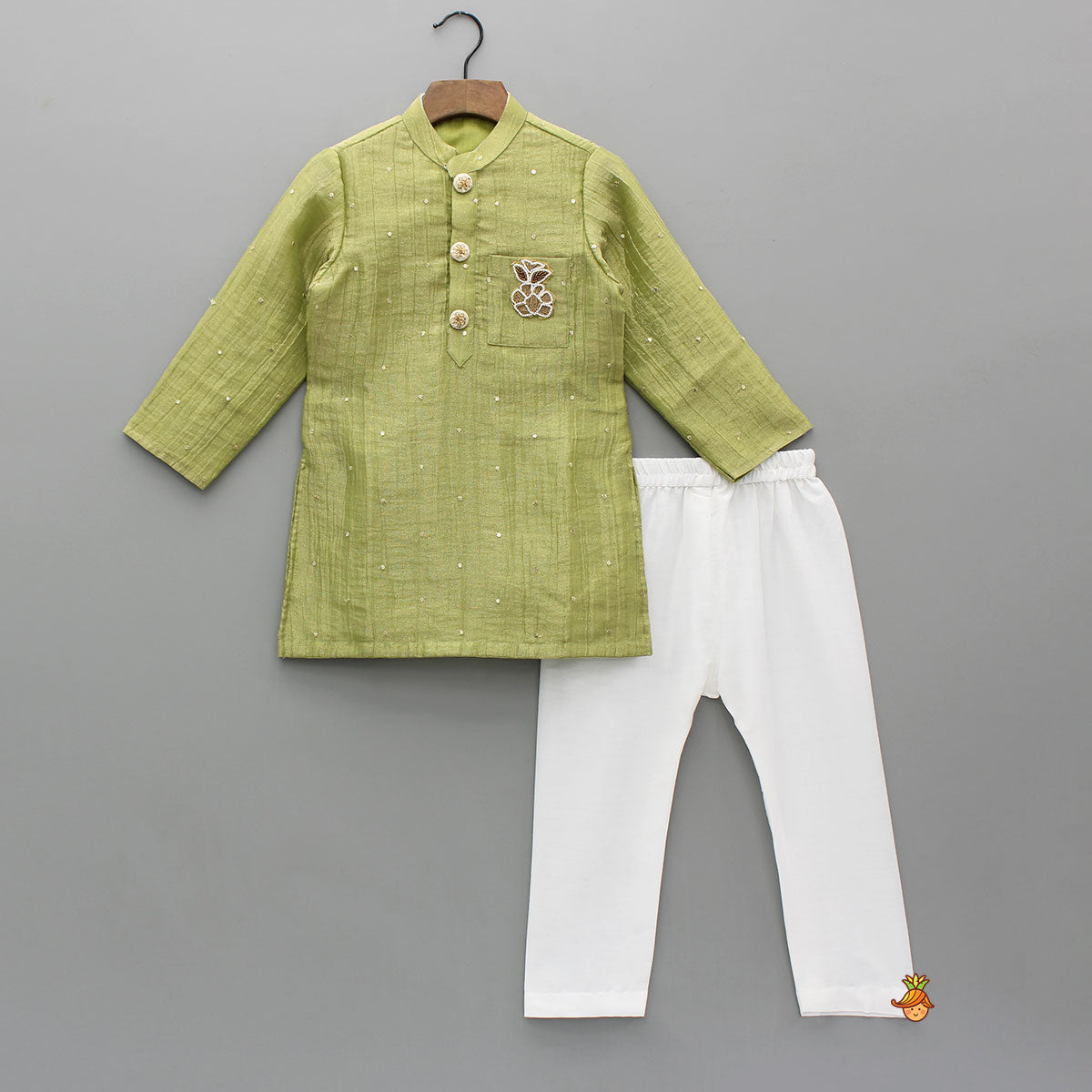 Pre Order: Shimmery Sequin Embroidered Ethnic Kurta With Pyjama