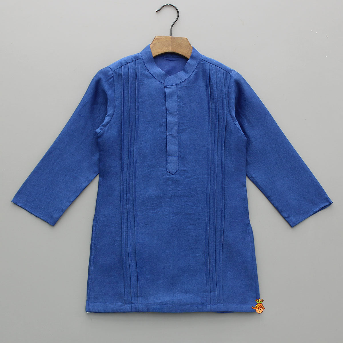 Pre Order: Pin Tuck Detailed Kurta With Embroidered Jacket And Pyjama